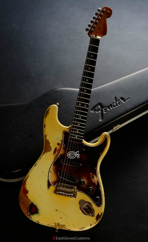 Fender Stratocaster Vintage White FN Series with Gold Leaf Made in USA Aged Relic (Rare) image 1