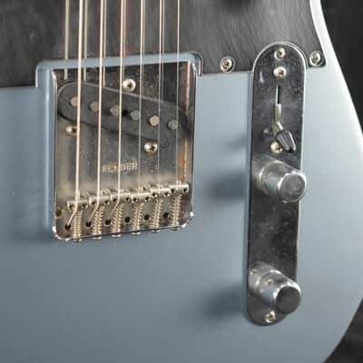 Mint Fender Chrissie Hynde Telecaster Ice Blue Metallic Rosewood Fingerboard image 3