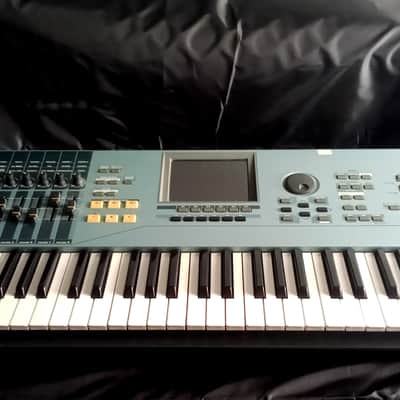 Yamaha Motif XS 6 Production Synthesizer 2000s - Gray