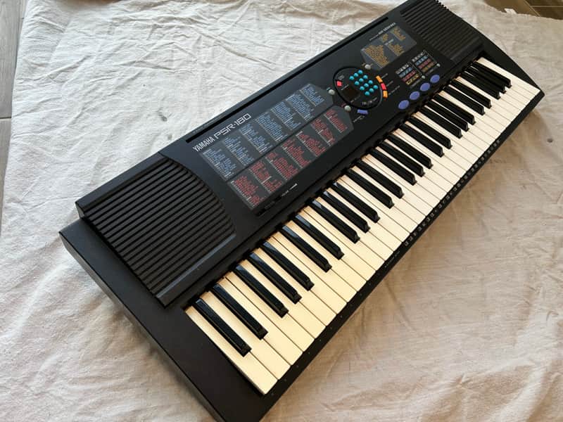 Yamaha PSR-180 Late 1980s image 1