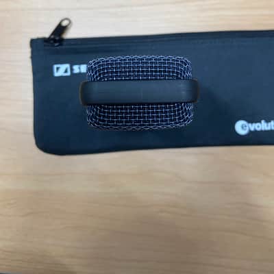 Sennheiser e906 Supercardioid Dynamic Instrument Microphone 2004 - Present - Black image 5