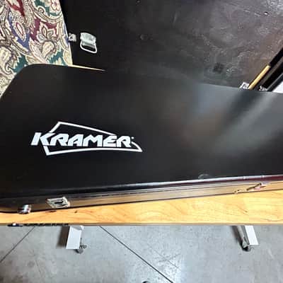Kramer DIVER DOWN 84 TRIBUTE With PROTOTYPE DIVE PIRATE HARDSHELL CASE 2015 - DIVER DOWN image 14