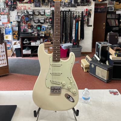 Fender FSR Traditional Stratocaster XII | Reverb