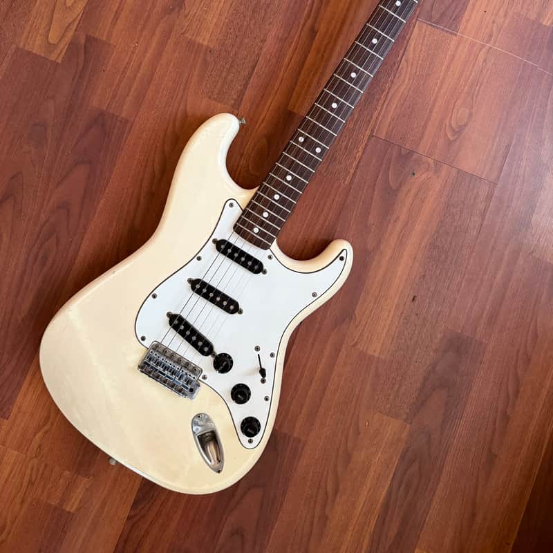1983 Squier ST-72 JV Series White