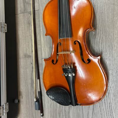 Knilling Budapest 15” Viola with case and bow image 4