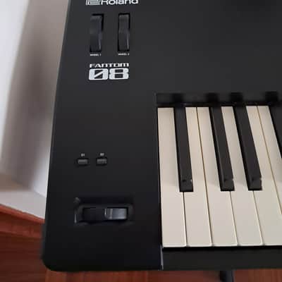 Roland FANTOM-08 88-Key Workstation Keyboard 2022 - Present - Black image 2