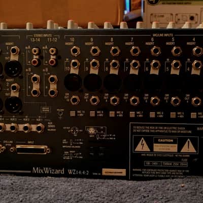 Allen & Heath MixWizard WZ2 14:2:2+ (1997) image 2