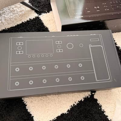 Line 6 Helix Floor 2015 - Present - Black image 6