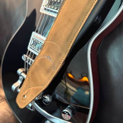 Walker and Williams C-22-SB New Brown Roughout Handmade Soft Signature Suede Leather 3" Wide Guitar Strap For Acoustic, Electric, And Bass Guitars image 7