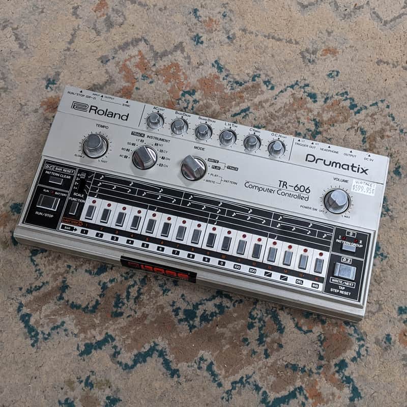 Roland TR-606 Drumatix Analog Drum Machine - Vintage Bild 1