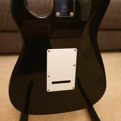 Rocket Deluxe Electric Guitar エレキギター Bacchus GS-4DX RSM/M エレキギター初心者14点セット 【ヤマハアンプ