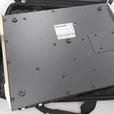 AKAI MPC-X SPECIAL EDITION GOLD SUPER CLEAN WITH COVER AND CASE! image 8