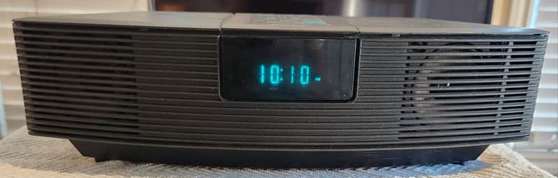 Bose Bose Wave Radio model AWR1-1W ) vintage AM/FM clock radio 90s  - Black image 1