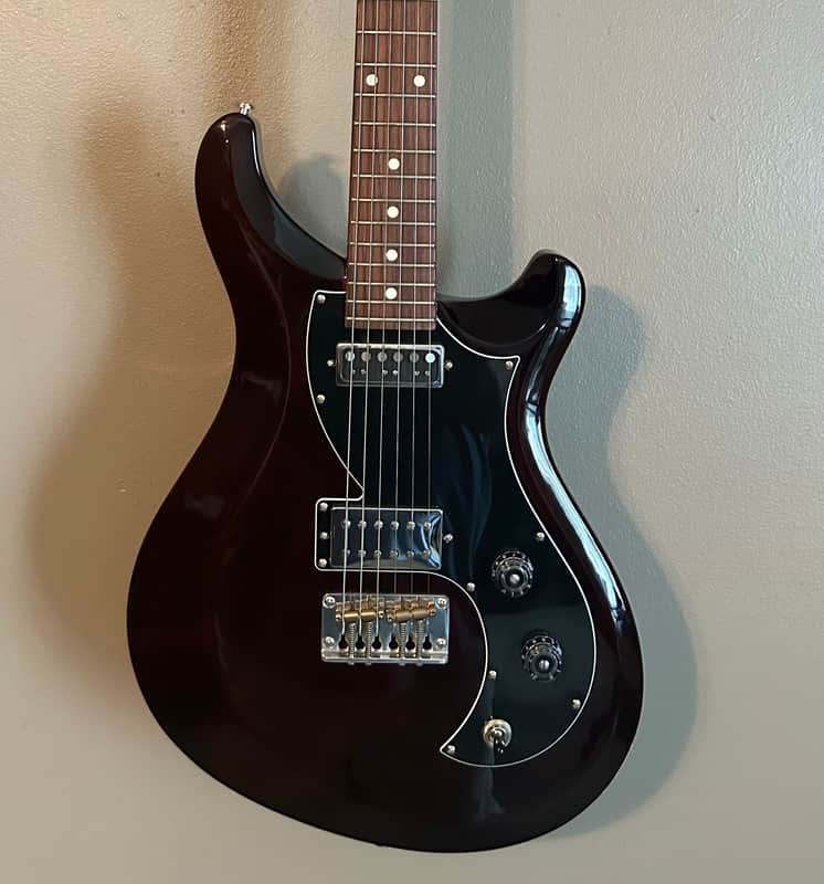 PRS S2 Vela with Dots Inlay 2019 - Walnut image 1