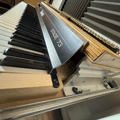 Rhodes Mark V Stage 73 73-Key Electric Piano 1984 - Black image 9