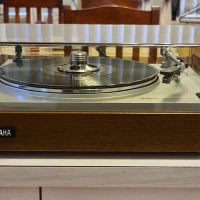 Rare Yamaha YP-511 Direct Drive Turntable / Beautiful Vintage From