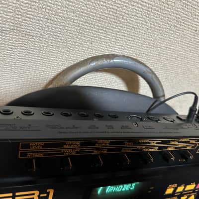 Roland GR-1 & GK-2 Guitar Synthesizer image 4