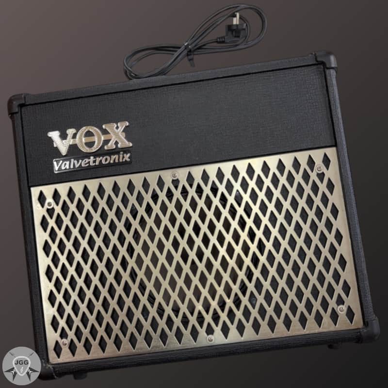 Vox Valvetronix AD15VT 15-Watt Guitar Combo - Excellent Condition image 1