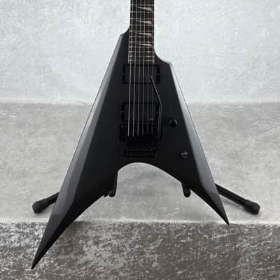 IN-STOCK - 2026 LTD ARROW 400 FLYING V GUITAR | CHARCOAL METALLIC image 3