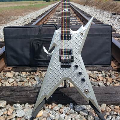 Dean Dimebag Razorback 10K 2008 Diamondplate ML~Silver Metallic~w/Case~Commemorative~Pantera~