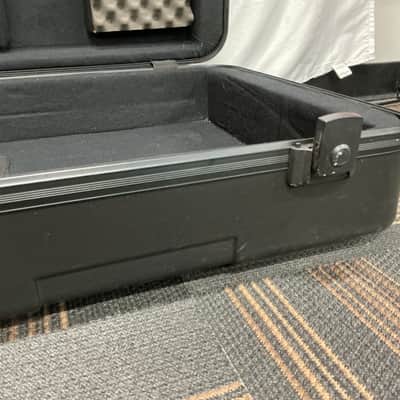 Gator GTSA-KEY76 TSA Series ATA Molded Deep 76-Key Keyboard Case 2010s - Black image 6