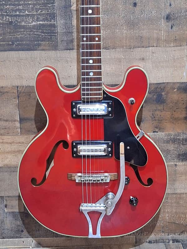 1969 MIJ Univox 335 Coily with Tremolo  - Cherry - - Good