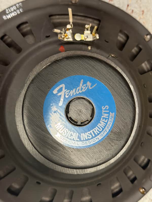 Fender 4 x 12” 32 ohm Utah Speakwe 1976 image 1