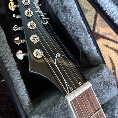 Epiphone Dave Grohl Signature DG-335 2024 - Pelham Blue Unplayed/As New image 5