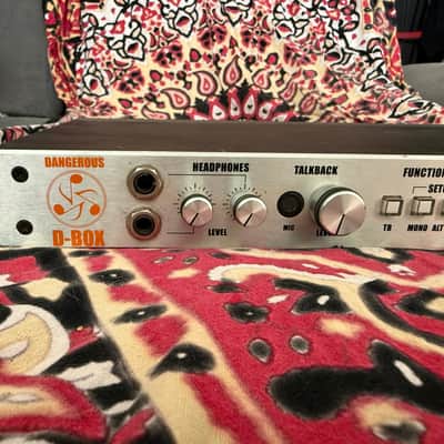 Dangerous Music D-BOX Monitor Controller and Summing Box 2006 - 2019 - Silver image 2