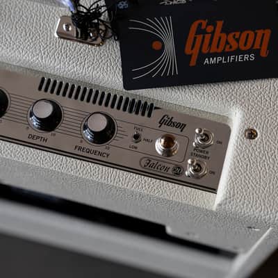 Gibson Falcon 20 1x12" Guitar Combo Amplifier - Cream w/ Oxblood Grille image 5