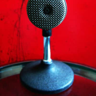 Vintage 1980's Electro-Voice PL11 / RE11 Supercardioid Dynamic Microphone Low Z w mic clip RE10 RE15 image 4
