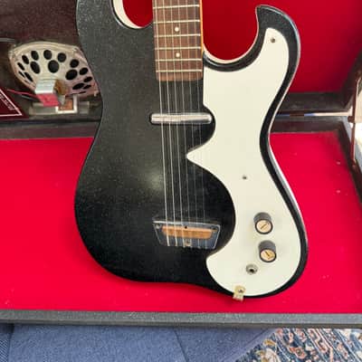 Silvertone 1448 With Case Amp 1962 - 1967 - Black image 1