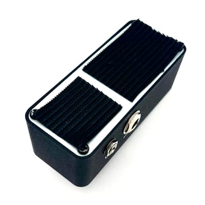 Mooer Radar Speaker Simulator Guitar Pedal image 3