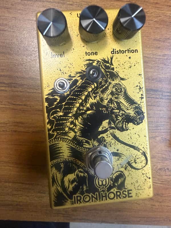 Walrus Audio Iron Horse V2