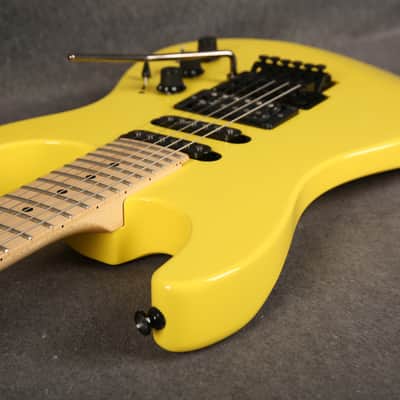 Fender Made in Japan HM Strat - Frozen Yellow - 2nd Hand image 17