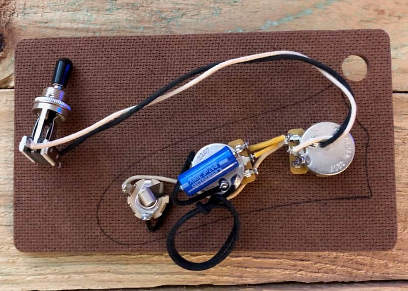 Fender Mustang PJ Bass Wiring Harness CTS Pots Oil Capacitor Switchcraft Switch image 1