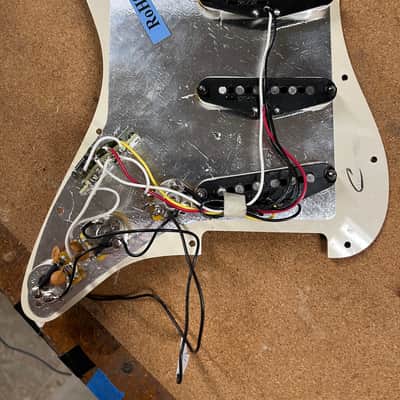 Fender American Standard ”Fully Loaded” Stratocaster Pickguard image 4