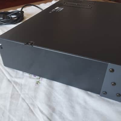 Yamaha MV800 rack mixer - Black image 7