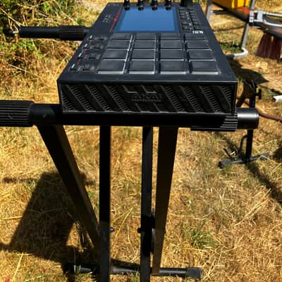 Akai MPC Live Standalone Sampler / Sequencer 2017 - 2020 - Black image 3
