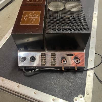 McIntosh 2100 Hi-Fi Amplifier image 2
