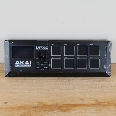 Akai MPX8 SD Sample Player | Reverb