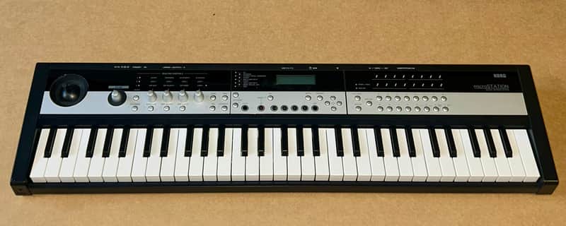 Korg microSTATION