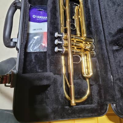 Yamaha Bb Trumpet - Model YTR200ADII - 2026 - Brass Plated - BEAUTIFUL! image 7