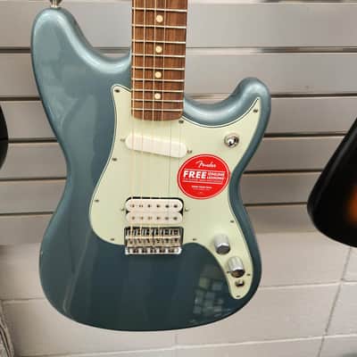 Fender Player Duo-Sonic Ice Blue Metallic image 2