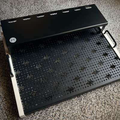 Temple Audio TRIO 21 Pedalboard w/ 4-Way Jack Patch Module + FIX Pedalboards Hinged Riser image 1