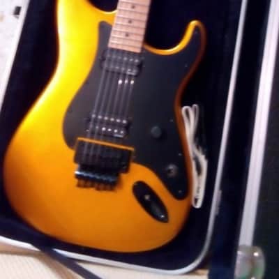 Charvel Usa SO-Cal Style 1 HH FR Pagan Gold w/ original Deluxe Gig Bag image 1
