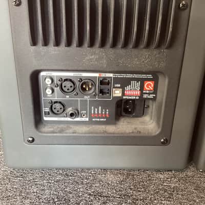 JBL LSR4326P Powered Monitor Pair image 5
