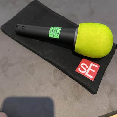 SE V7 Microphone with Yeller Ball and bag image 7