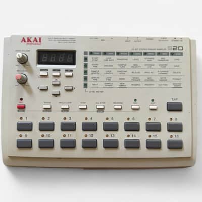 Akai S20 Stereo Phrase Sampler w/ 16MB memory + user Manual 1997 - White image 3