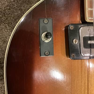 Hofner 459 Violin Guitar 1967 - Violin Sunburst image 18